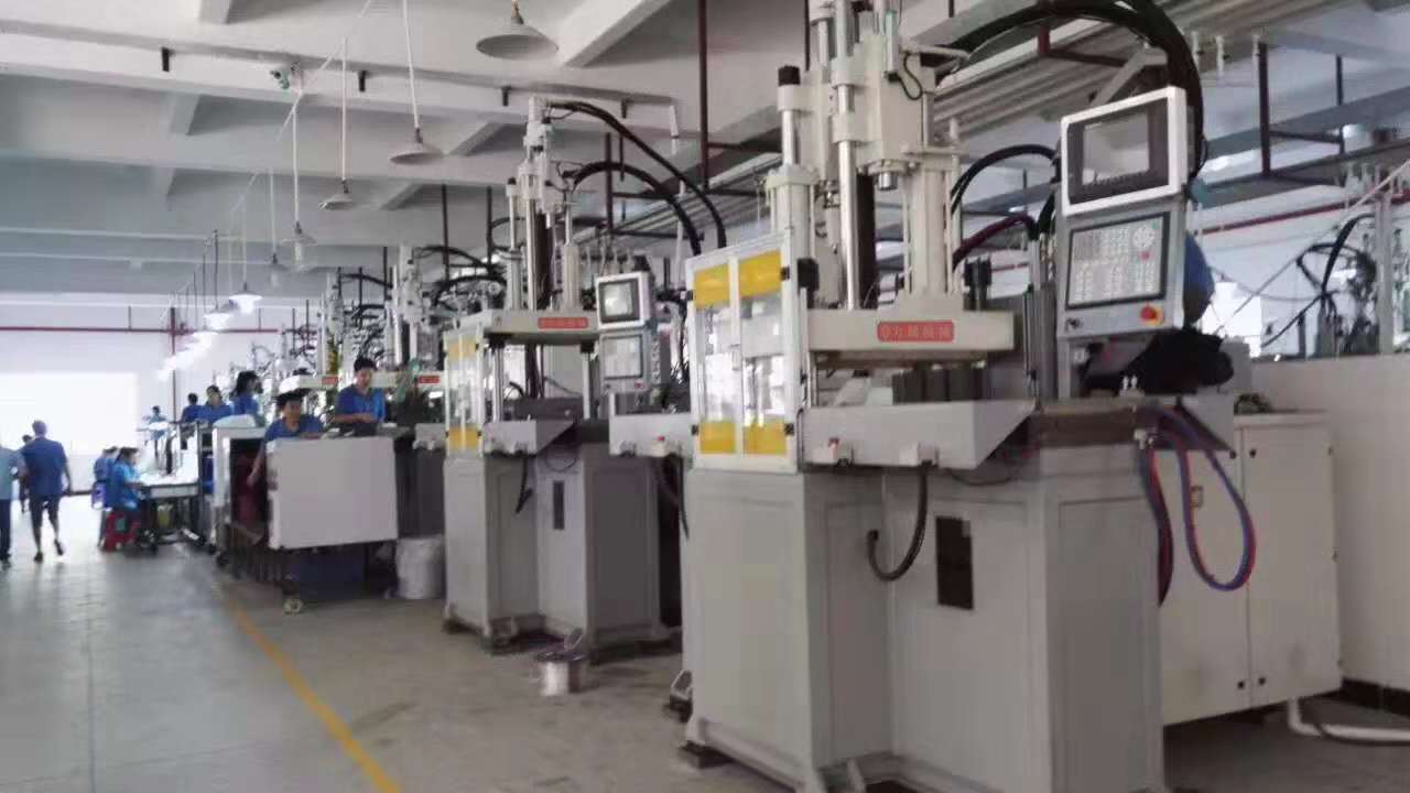 注塑機(jī)料管組的三小件為什么容易損壞？